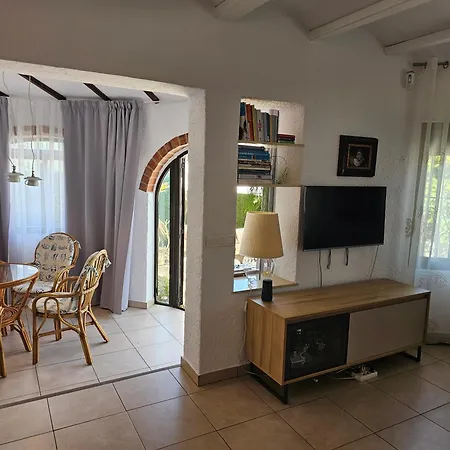 Casa De Flores Villa *